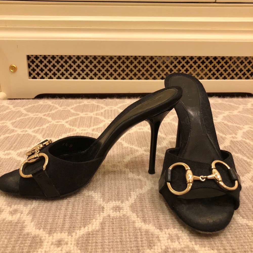 🔥Authentic Gucci 138703 Horsebit GG Canvas Mules